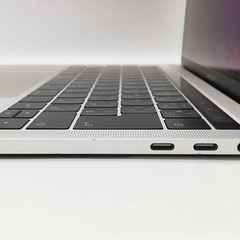 MacBook Pro 13インチ Corei5:3.1GHz Touch Bar搭載 256GB (Mid 2017)の画像