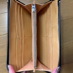 クロコダイルの財布の画像