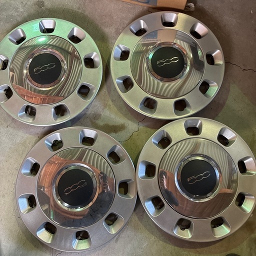 FIAT500 純正ホイールカバー