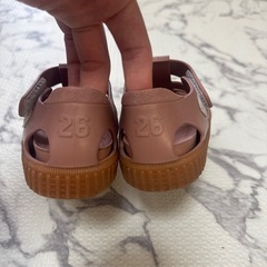 igorサンダルの画像