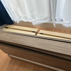 RASIK 棚付きローベッド『Senttele セントル』グレージュ　マットレスなしの画像