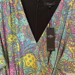 ペイズリー柄ワンピースの画像