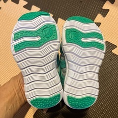 お値下げしました。美品　15センチ　ボブソンのシューズの画像