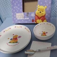 ディズニー
くまのプーさんとミッキーミニーの
カレー皿セット(各...