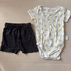 UNIQLO H&M　