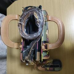 ショルダーバッグの画像