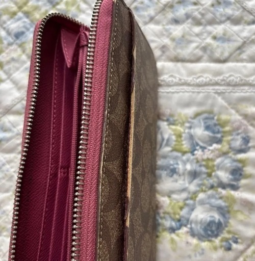 【COACH】コーチ　長財布　ロングウォレット　シグネチャー　ピンク