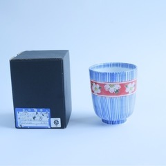 かるい器　有田焼の画像