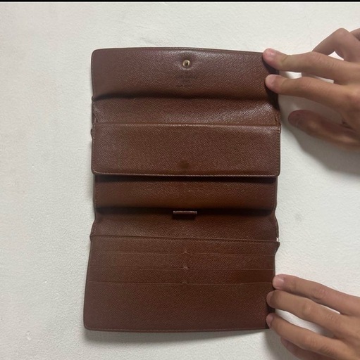 ルイヴィトン財布