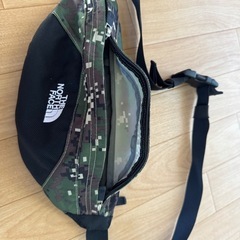 The North Faceウエストポーチ