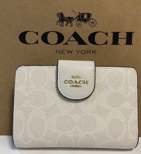 新品　COACH　折り財布　レディース　土日限定