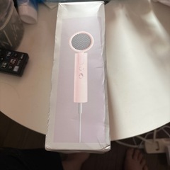 新品未使用品ヘアドライヤーの画像