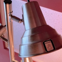 値下げ中！間接照明　3つの電球スポットライトの画像