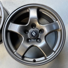 32GTR ホイル　2本の画像