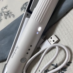 Ryanboo コードレスヘアアイロンの画像