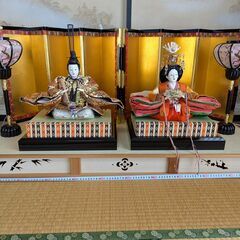ひな人形（お内裏様とお雛様）