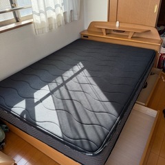 ダブルベッド上下