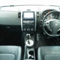 人気のSUV🚗✨サンルーフも付いてます(o゜▽゜)o☆日産エクストレイル25Xtの画像