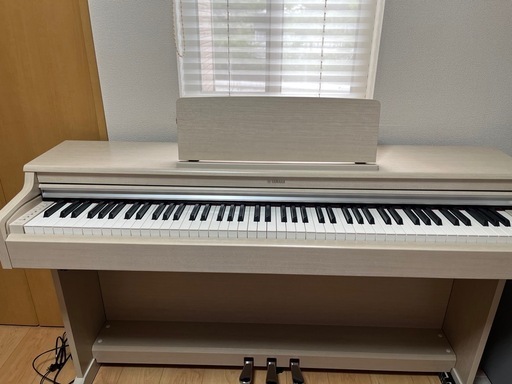 【値下げして再掲載】YAMAHA 電子ピアノ ARIUS ホワイトアッシュ 調仕上げ YDP-165R 88鍵盤