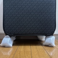 MICHAEL KORS マイケルコース　総柄　キャリーケースの画像