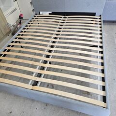 リサイクルショップどりーむ天保山店　No2970　未使用品‼　IKEA　ファブリックベット　付属一式まとめ売り　160×200サイズ　フレーム・マットレス(幅80㎝)×2枚・掛け布団・クッションをまとめてこの値段‼　お買い得です♪の画像