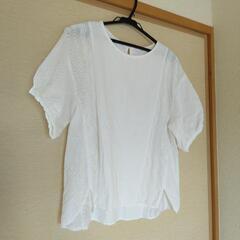サマンサモスモス　半袖　白色　刺繍柄　フリーサイズの画像