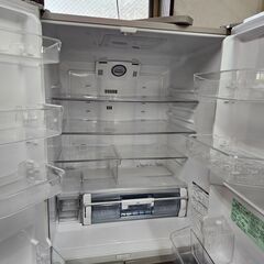冷蔵庫大幅値下げしました🎵￥49,500→￥39,600　No2937　6ドア冷蔵庫　2014年製　容量475L　自動製氷機能付き♪　ファミリー向けサイズです♪　リサイクルショップどりーむ天保山店の画像