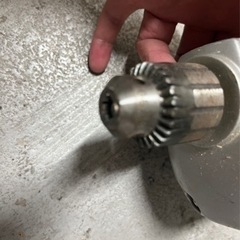 日立　電気　ドリルの画像