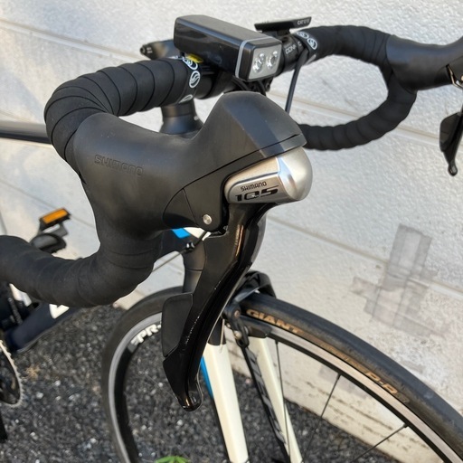中古品　2015年モデル　ジャイアント　DEFY ALUXX ロードバイク　SHIMANO105 Sサイズ　公田店