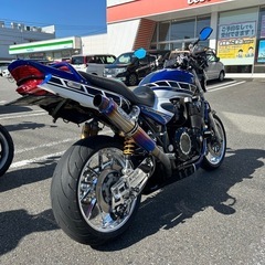 YAMAHA XJR1200
の画像