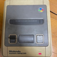 スーパーファミコン　本体の画像