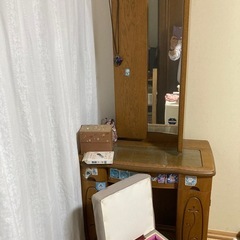 ドレッサー