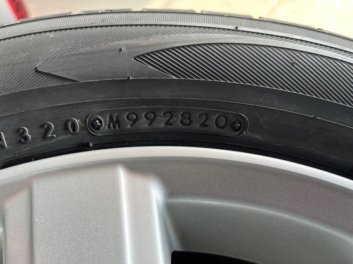 70ノア ヴォクシー 純正16インチ アルミホイール＆タイヤ 4本セット 平座ナットプレゼント
  