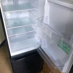 NO B312  ★格安特価★福岡市内配送設置無料★ MR-P15E-B(サファイアブラック) Pシリーズ 2ドア冷蔵庫 右開き 146L 2020年の画像