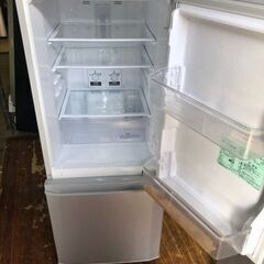 NO B313  ★格安特価★福岡市内配送設置無料★ 三菱電機 MITSUBISHI ELECTRIC 冷蔵庫 （146L・右開き） 2ドア シャイニーシルバー MR-P15D-S 2019年の画像