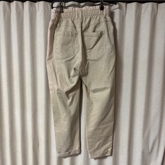 ※そろそろ廃棄しますよ〜 　Bershka  ベージュ パンツ  0円の画像