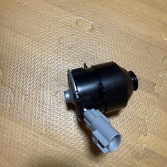 新品VOXY70用ファンモーター の画像