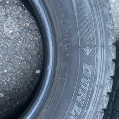 スタッドレス2本の画像