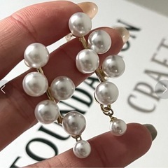 上品な大人パールピアス ピアス