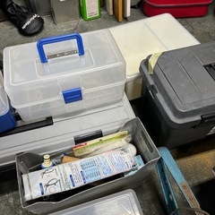 現在
話し中 工具 工具箱 卓上マルノコ その他色々まとめて売りますの画像