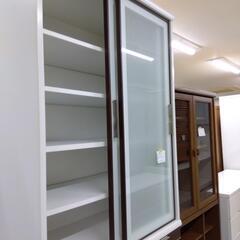 食器棚Bの画像