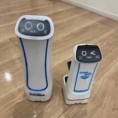 配膳猫ロボット　ラジコンの画像