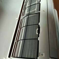 安心の電気工事士がお伺い致します！大型18畳用！人気のダイキン！ストリーマ！高年式！取り付け工事無料！取外し工事無料！配送込み！保証付き！エリア限定の画像