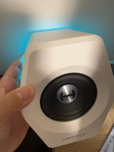 スピーカー edifier G2000