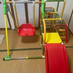 アンパンマン　ジャングルジム　ブランコ