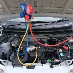 カーエアコンのガスチャージしませんか😃