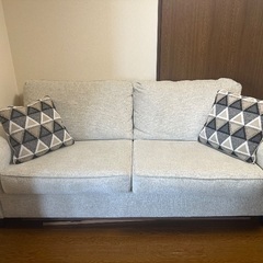 ashley furniture abinger 三人掛けソファ