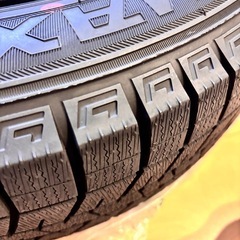 ダンロップ スタッドレスタイヤ 175/65R15 4本セット（6分山）の画像