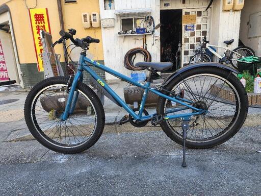直接手渡し限定！自転車 中古、去年買ったやつ、クロスバイク