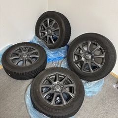 2022年製　バリ溝　DUNLOP　215/60　R16 スタッ...